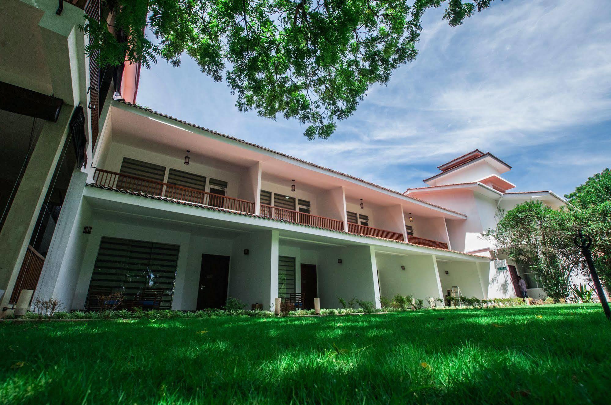 Anantamaa Hotel Trincomalee Exterior foto